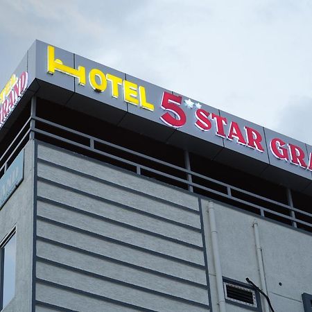 5 Star Grand- Premium Otel Shamshabad Dış mekan fotoğraf