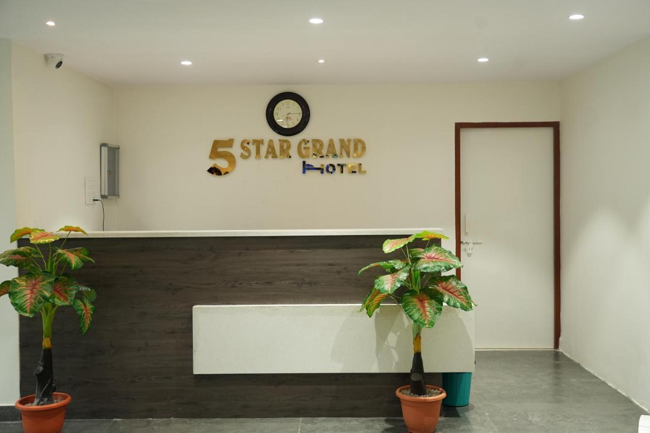 5 Star Grand- Premium Otel Shamshabad Dış mekan fotoğraf