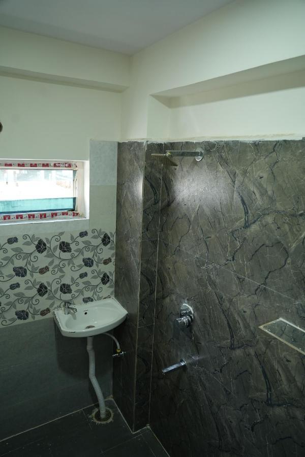5 Star Grand- Premium Otel Shamshabad Dış mekan fotoğraf
