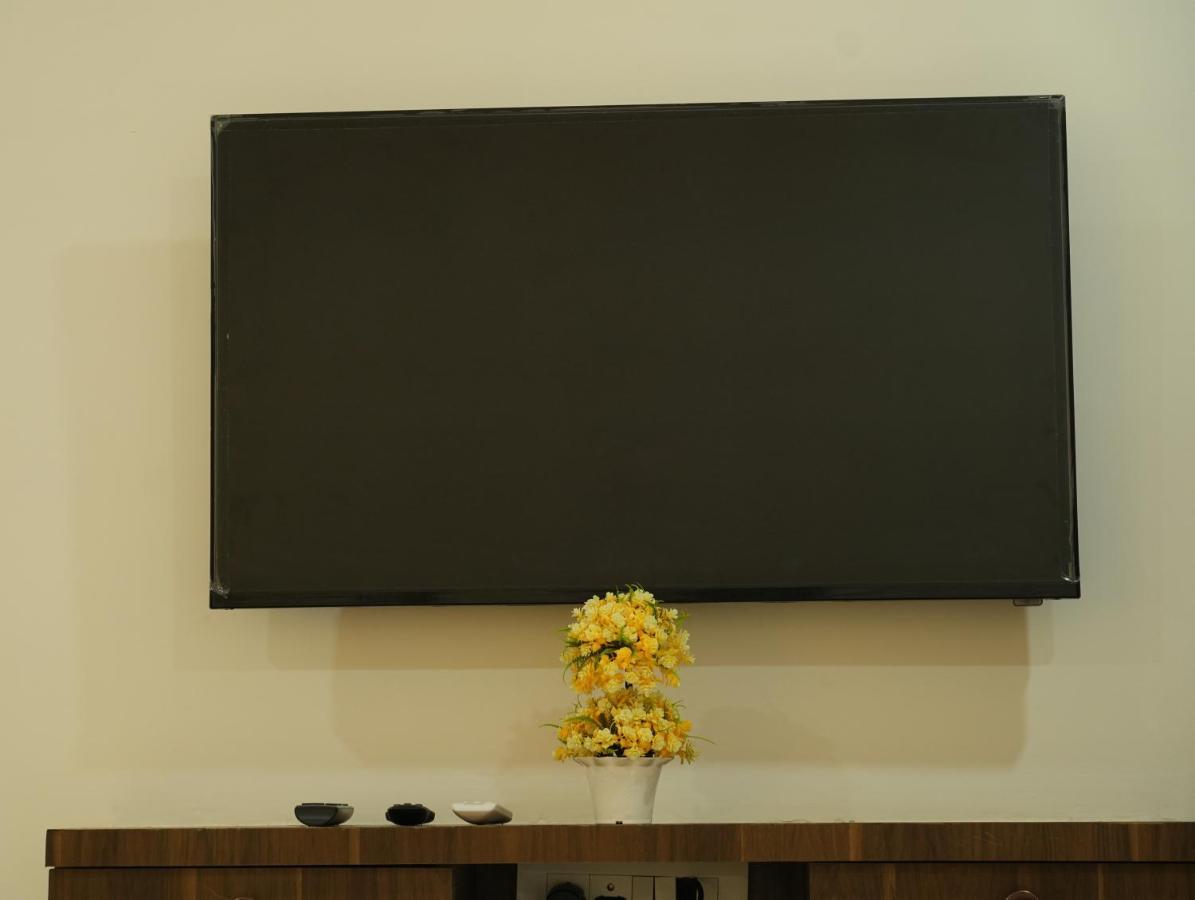 5 Star Grand- Premium Otel Shamshabad Dış mekan fotoğraf