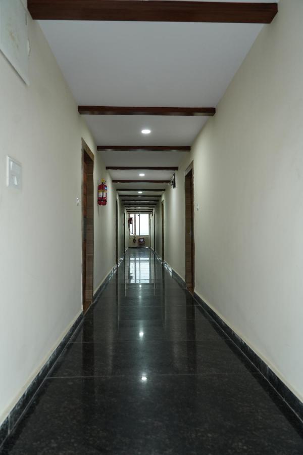 5 Star Grand- Premium Otel Shamshabad Dış mekan fotoğraf