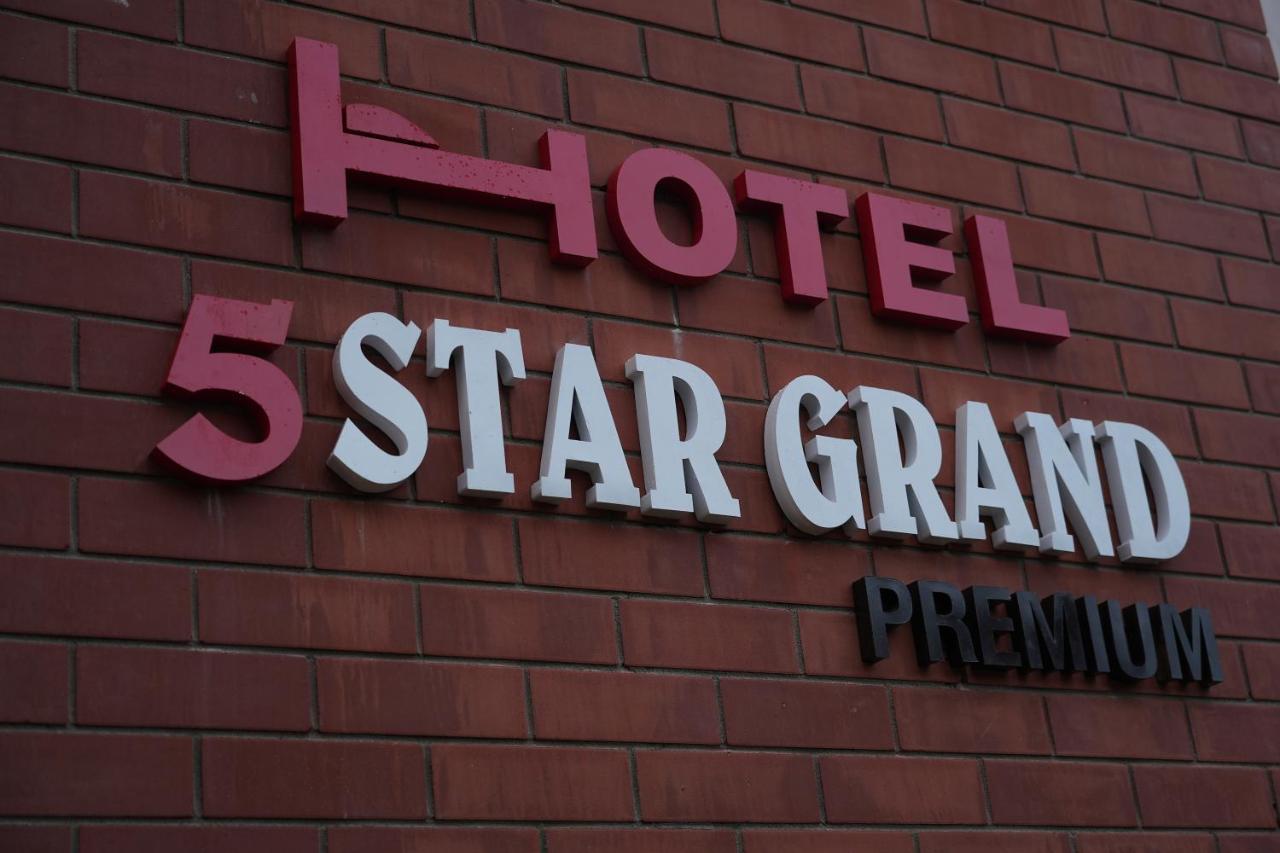 5 Star Grand- Premium Otel Shamshabad Dış mekan fotoğraf